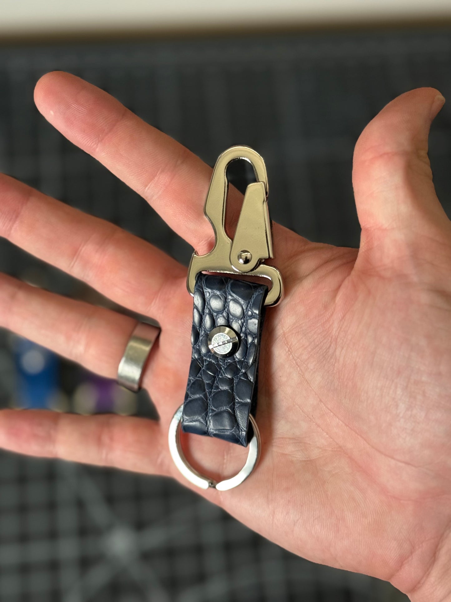 Retriever – Alligator Blue Italian Leather Keychain
