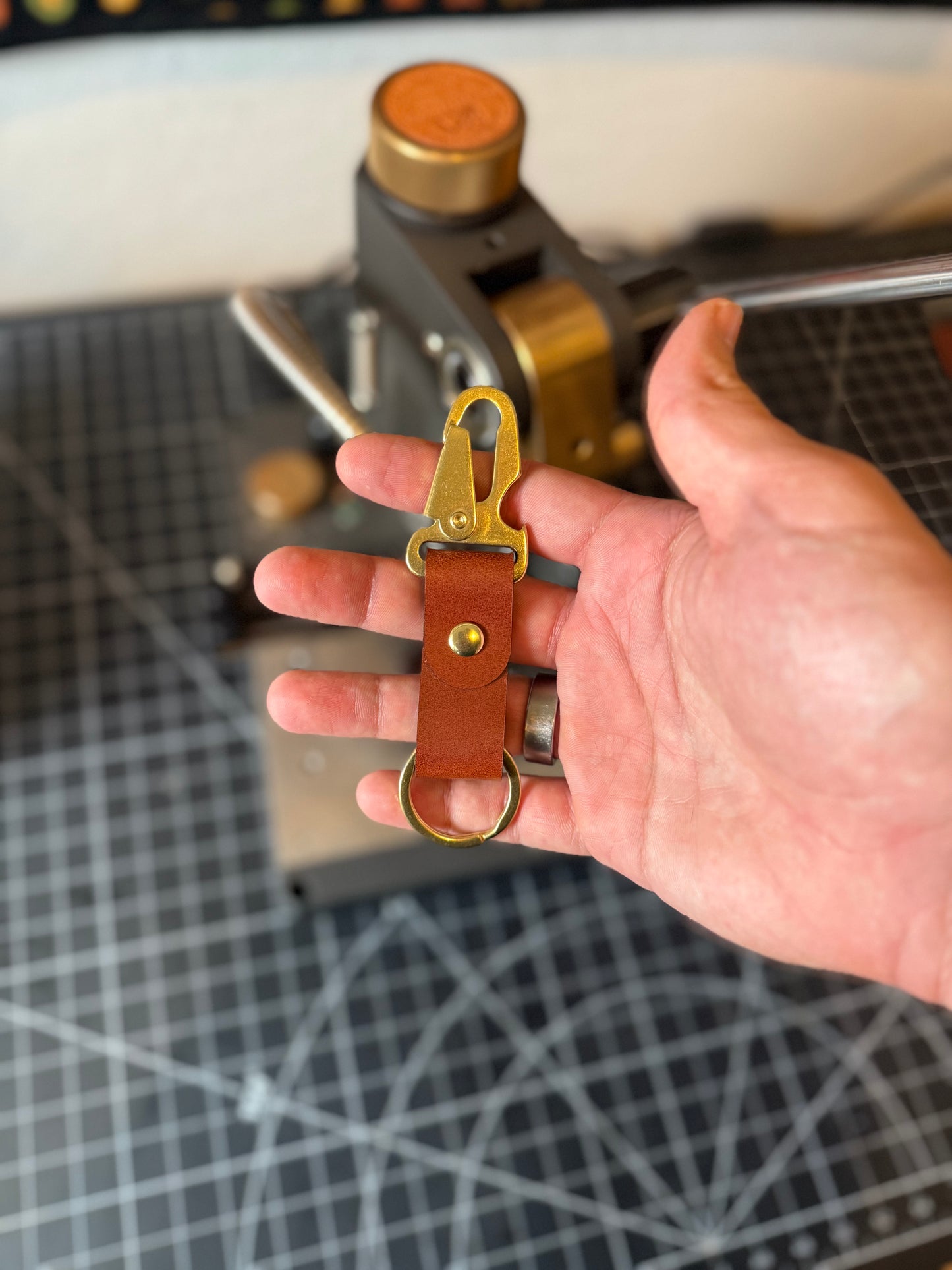 Retriever – Brown Italian Leather Keychain