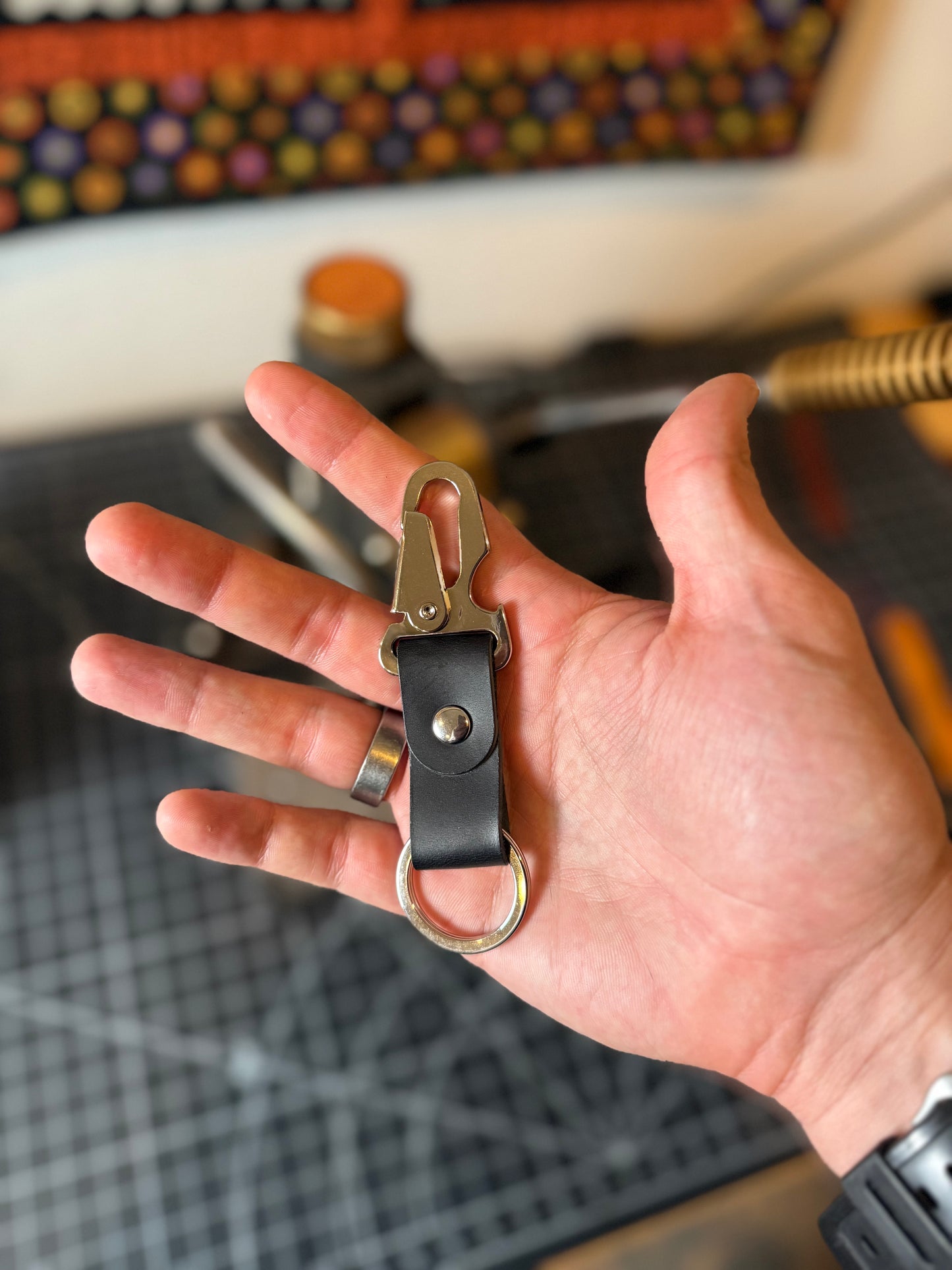 Retriever – Black Italian Leather Keychain
