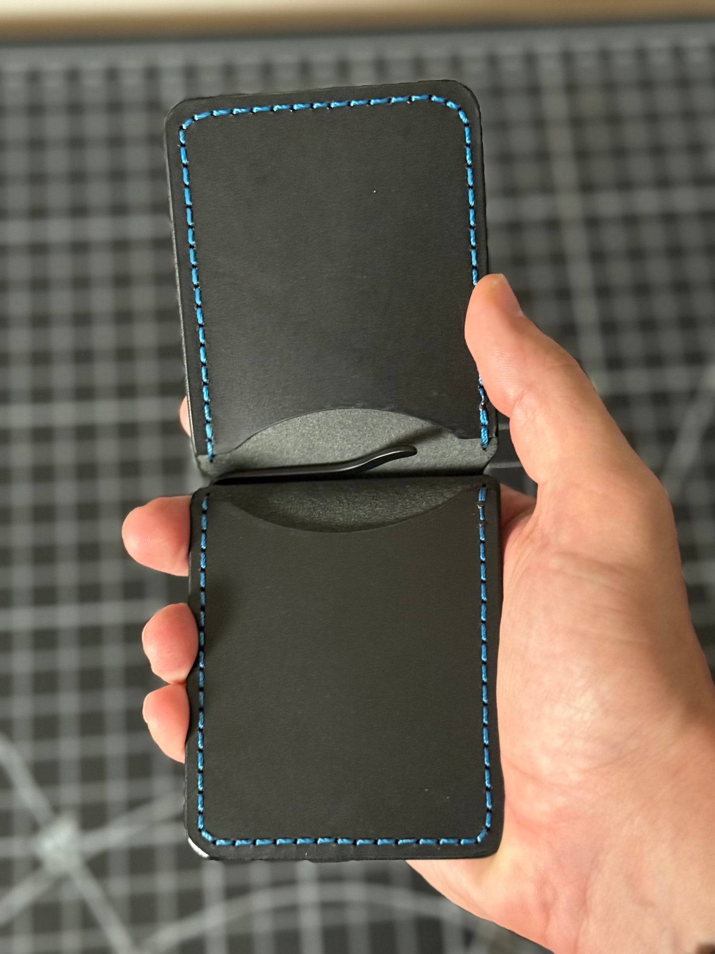 Boxer Wallet – Black / Blue